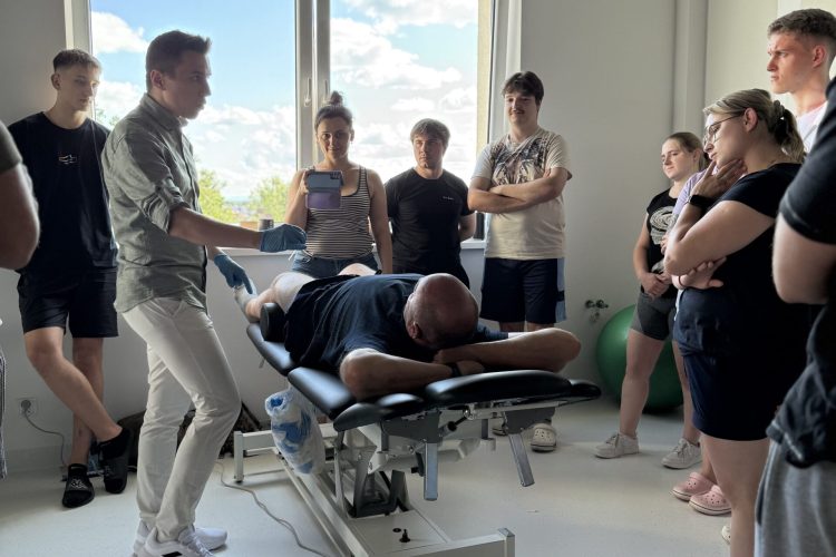 Suche igłowanie w dysfunkcjach mięśniowo-powięziowych